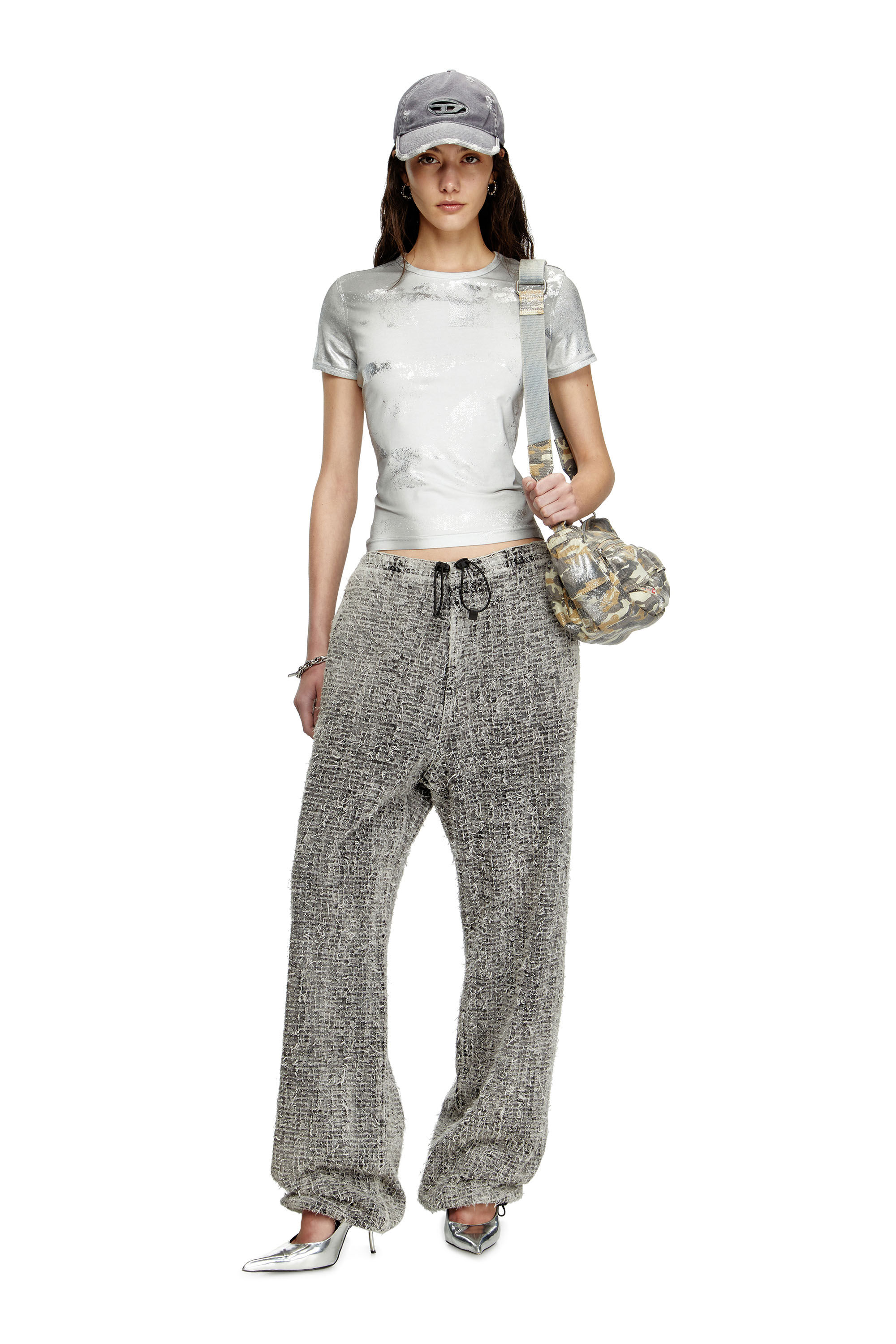 Diesel - T-UNCUTIE-LONG-Q5, Woman's Logo T-shirt with metallic effects in Silver - 1