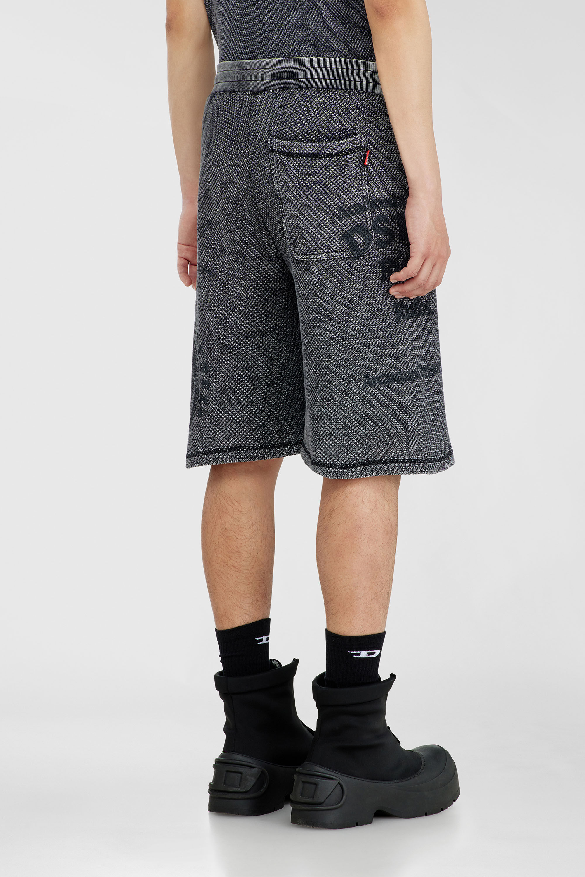 Diesel - P-ERRY, Man's Mesh cotton sweatshorts with prints in Grey - 4
