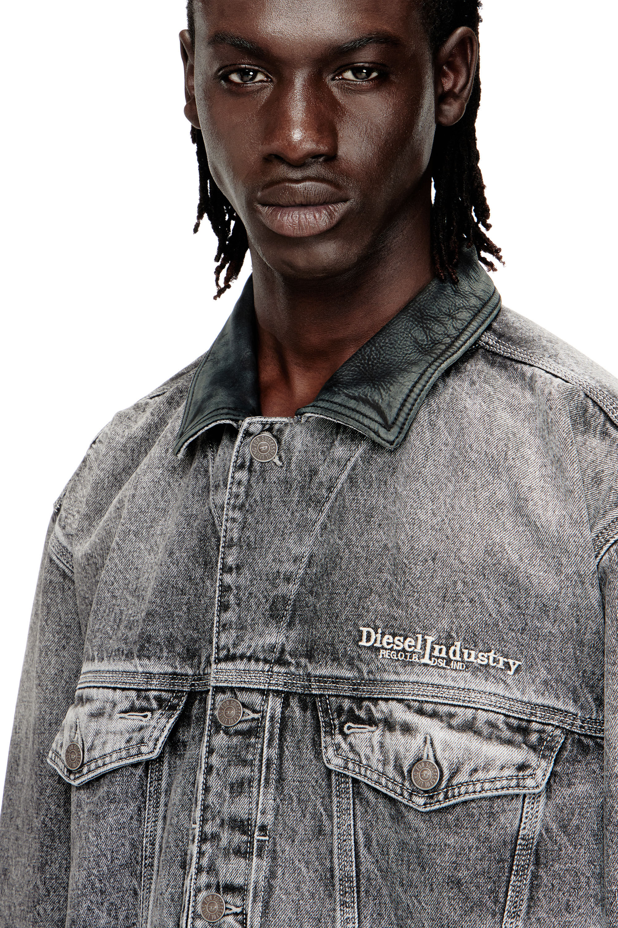 Diesel - D-DENVER-S, Unisex's Denim trucker jacket with tonal leather trims in Grey - 5