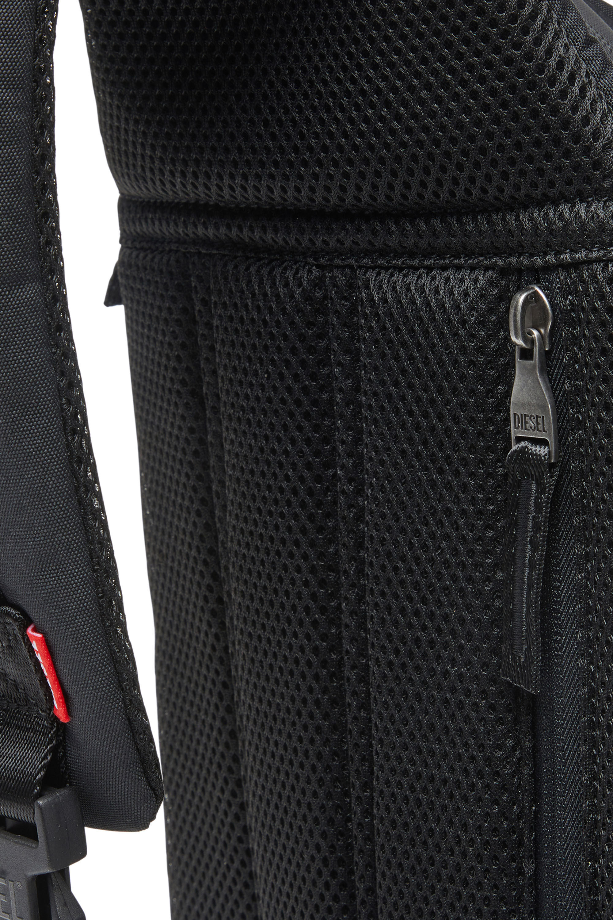 Diesel sling bag shop