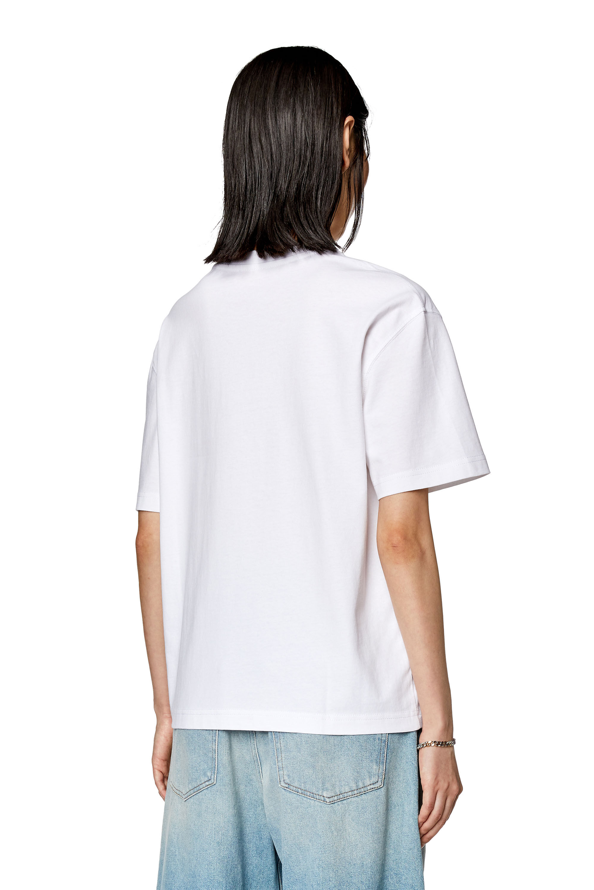 Diesel - T-DANNY-NLABEL, Woman T-shirt with diesel logo patch in White - Image 4