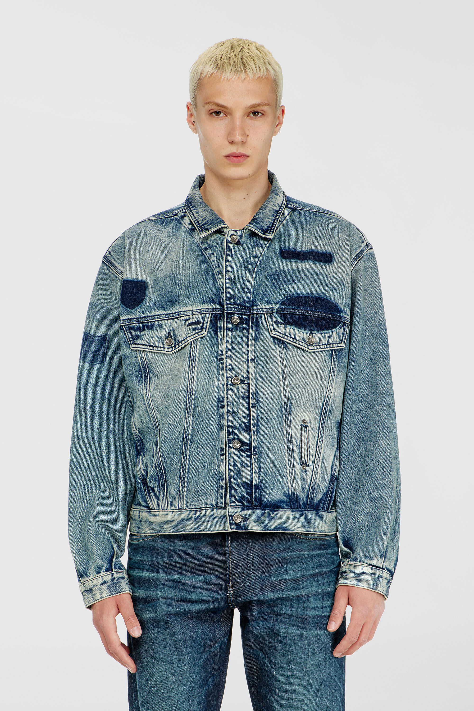 Diesel - D-DENVER-S2, Unisex's Trucker jacket with patch effects in Medium blue - 3