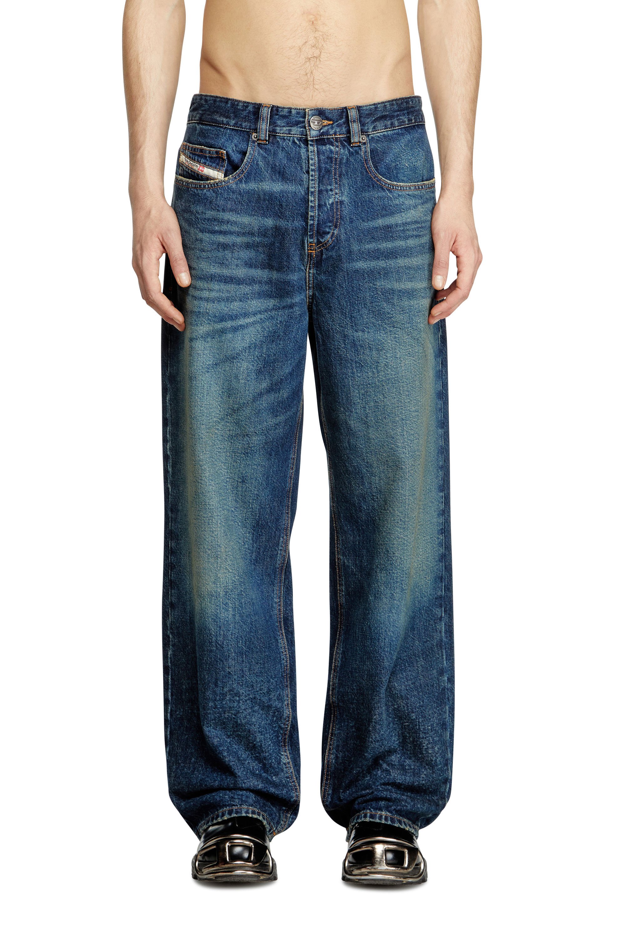 Diesel - Man's Relaxed Jeans 2001 D-Macro 0ABDJ, Medium blue - 4