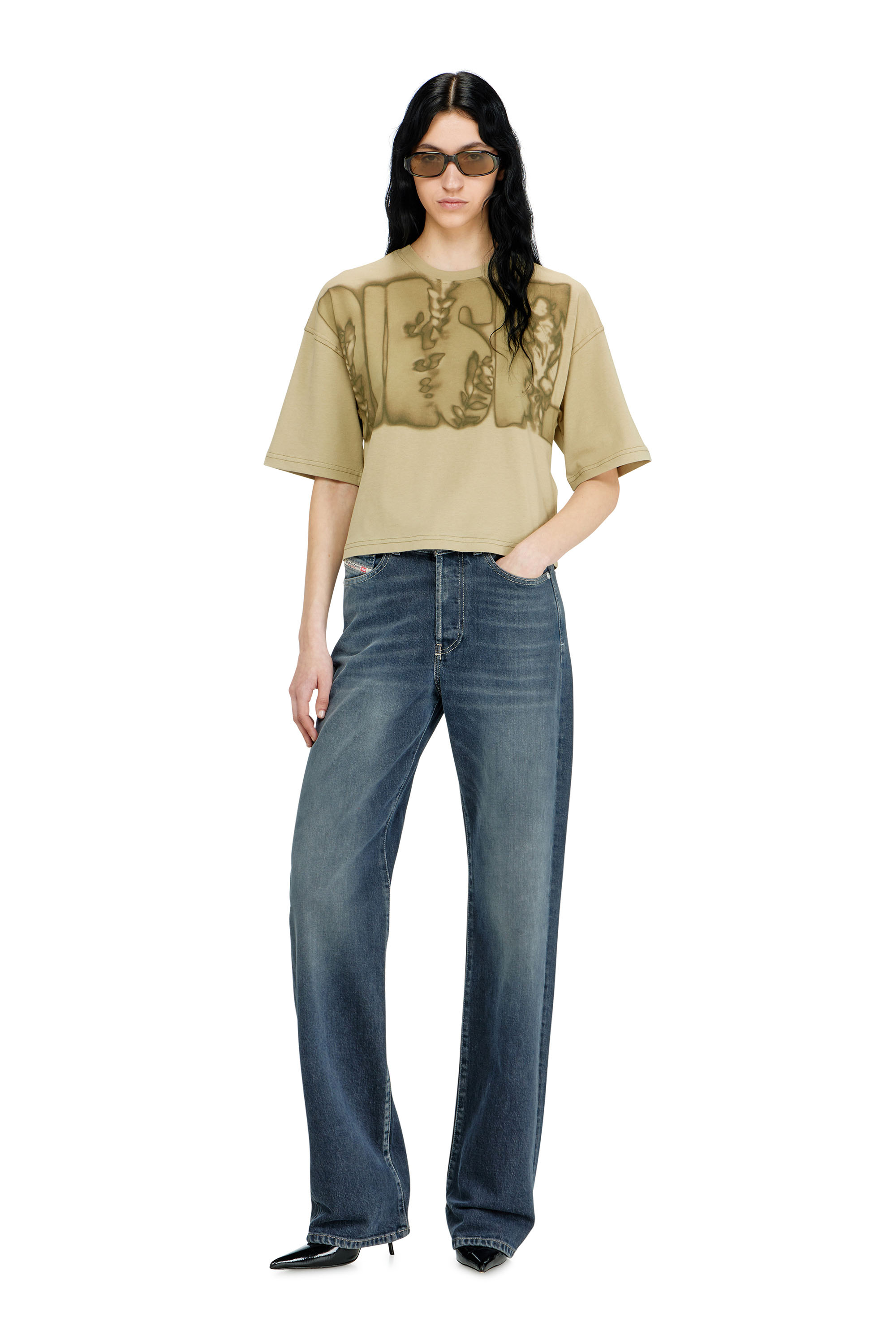 Diesel - T-CROPYN-AA1, Woman's Cropped T-shirt with digital print in Green - 1