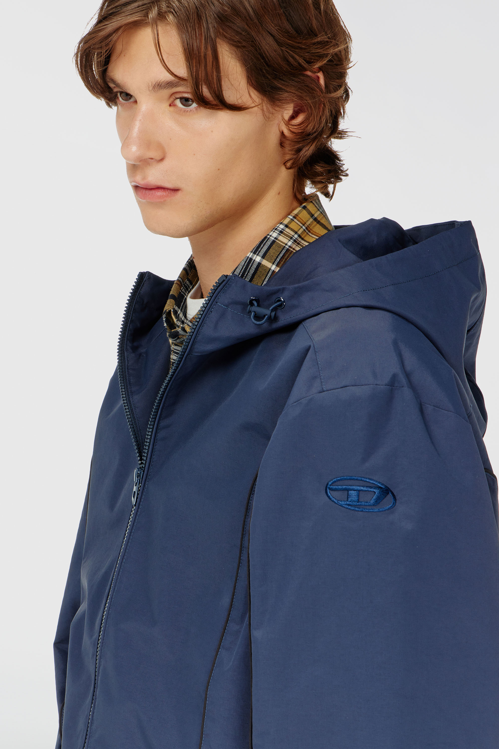 Diesel - J-HIVES-WRD, Man's Windbreaker with contrast piping in Blue - 5