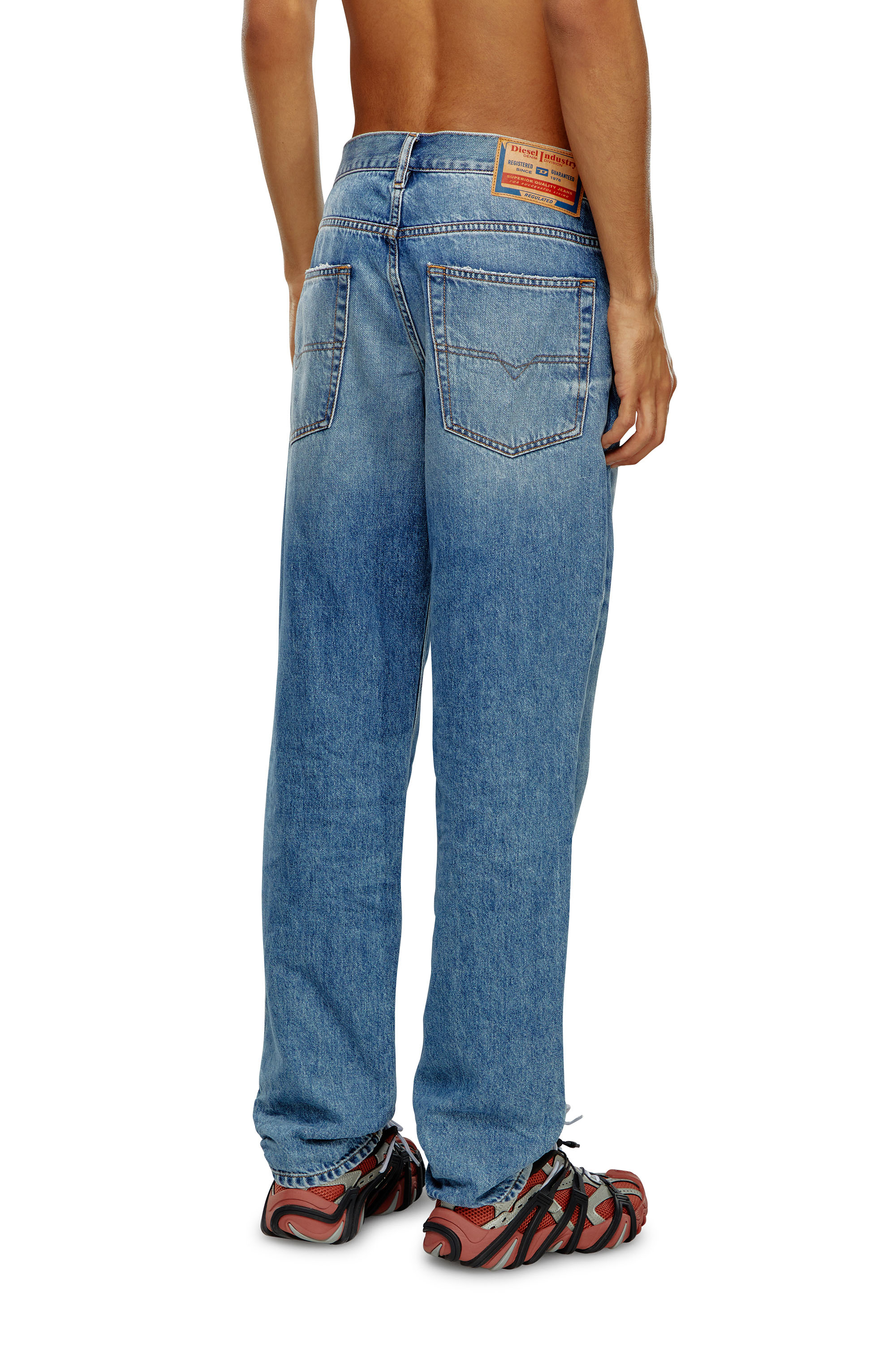 Diesel - Man Tapered Jeans 2023 D-Finitive 09H95, Medium blue - Image 3