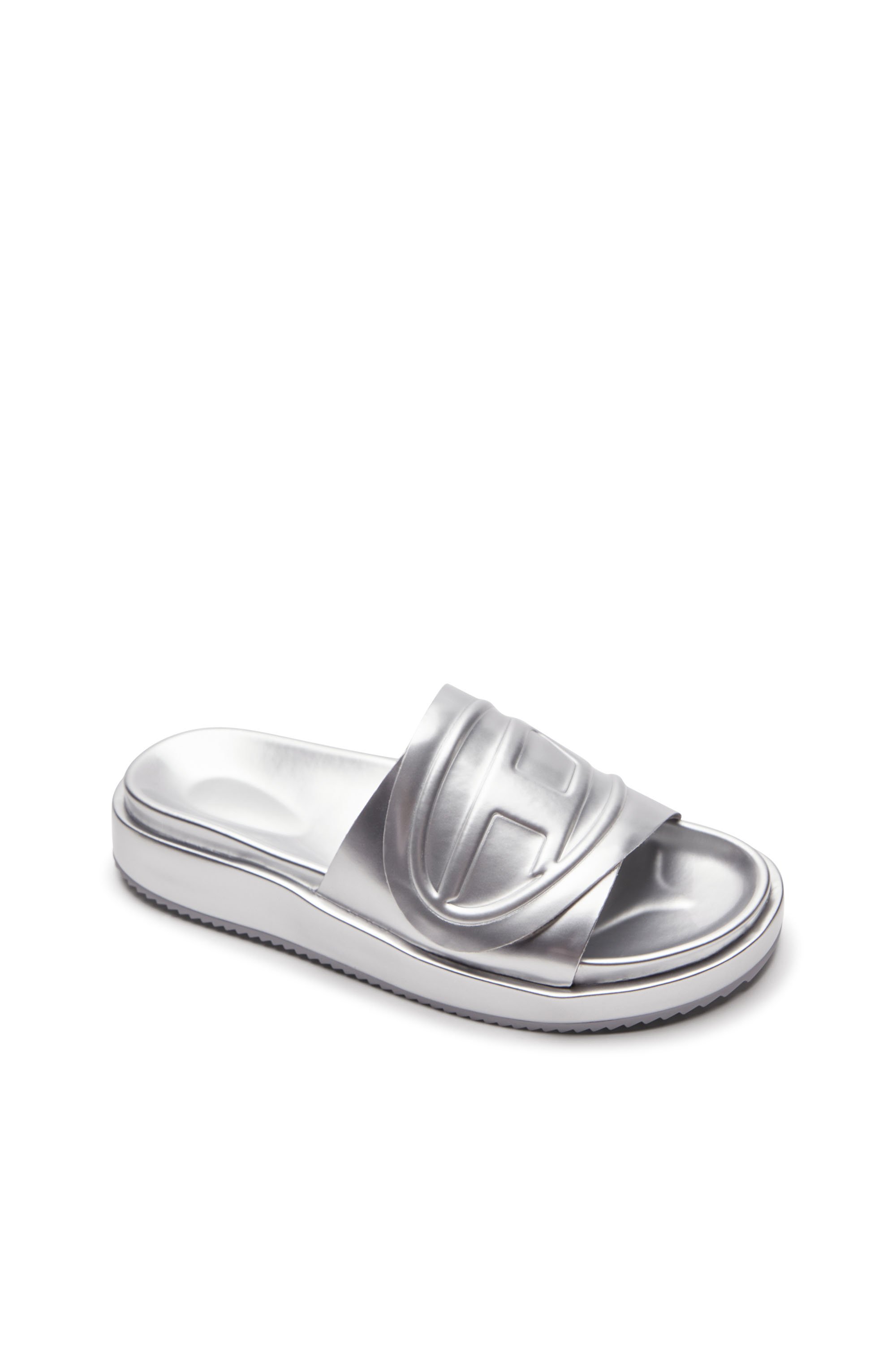 Diesel - SA-SLIDE D OVAL W, Woman's Sa-Slide D-Metallic slide sandals with Oval D strap in Silver - 6