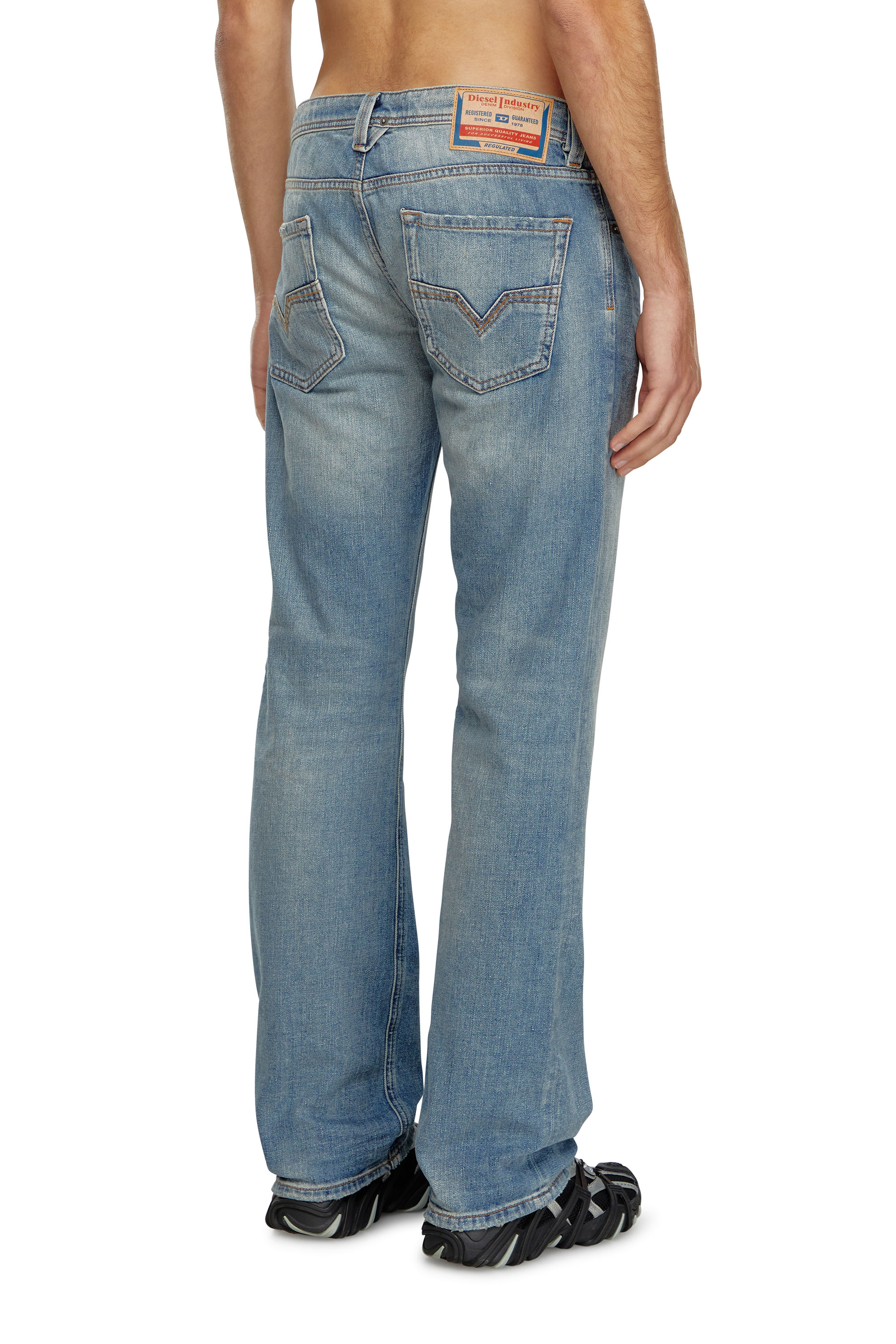 Diesel - Man's Regular Jeans 1985 Larkee 0GRDN, Light Blue - 3