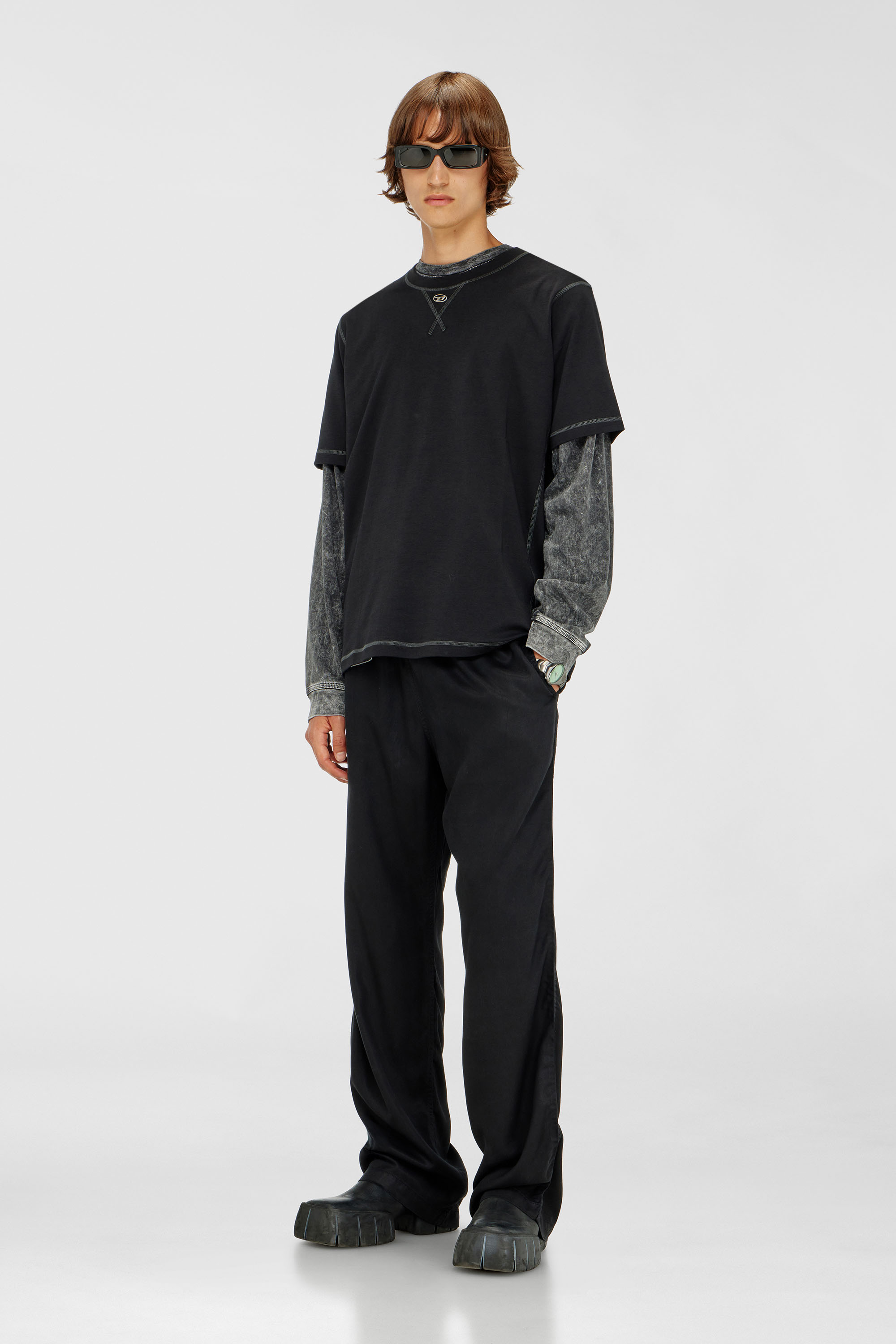 Diesel - T-MADJUST-TR, Man's Regular T-shirt with crew neck and Oval D in Black - 1
