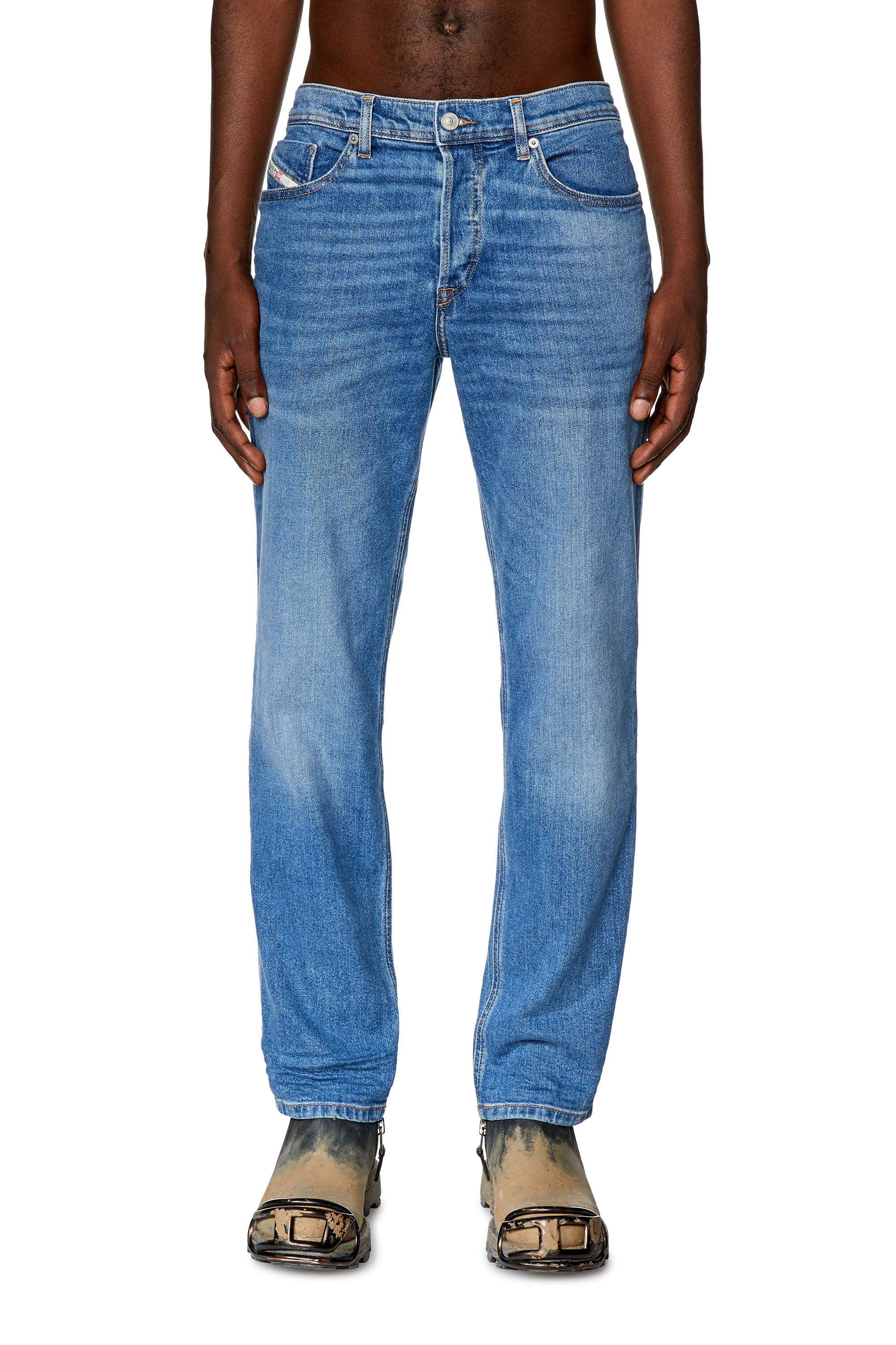 Diesel - Tapered Jeans 2023 D-Finitive 0ENAS, Light Blue - Image 1