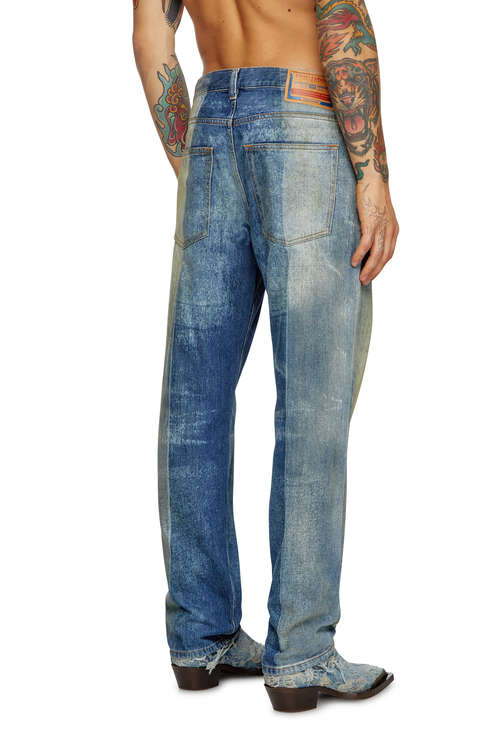 Diesel - Man's Regular Jeans 2010 D-Macs 09L04, Medium blue - 2