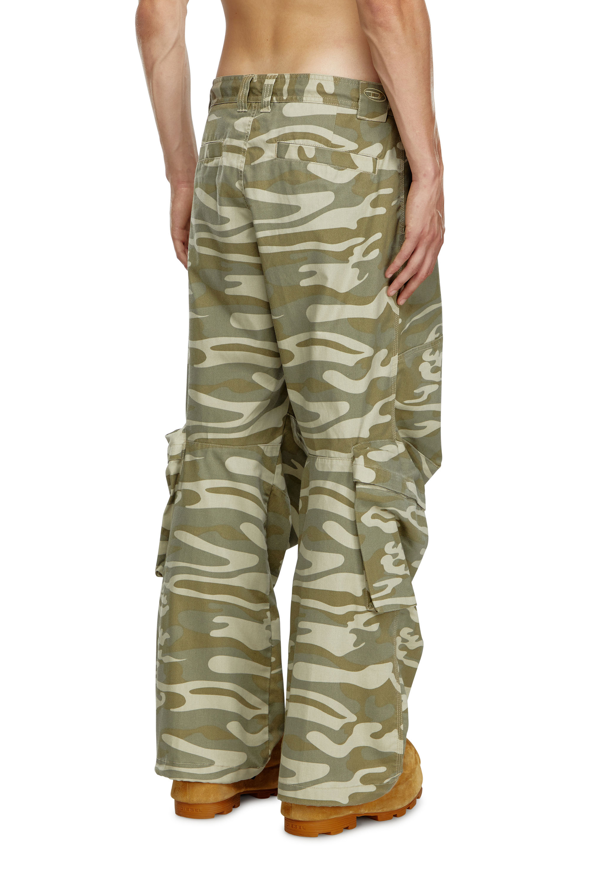 Diesel - P-ARNE-B, Man's Cargo pants with camo print in Military Green - 4