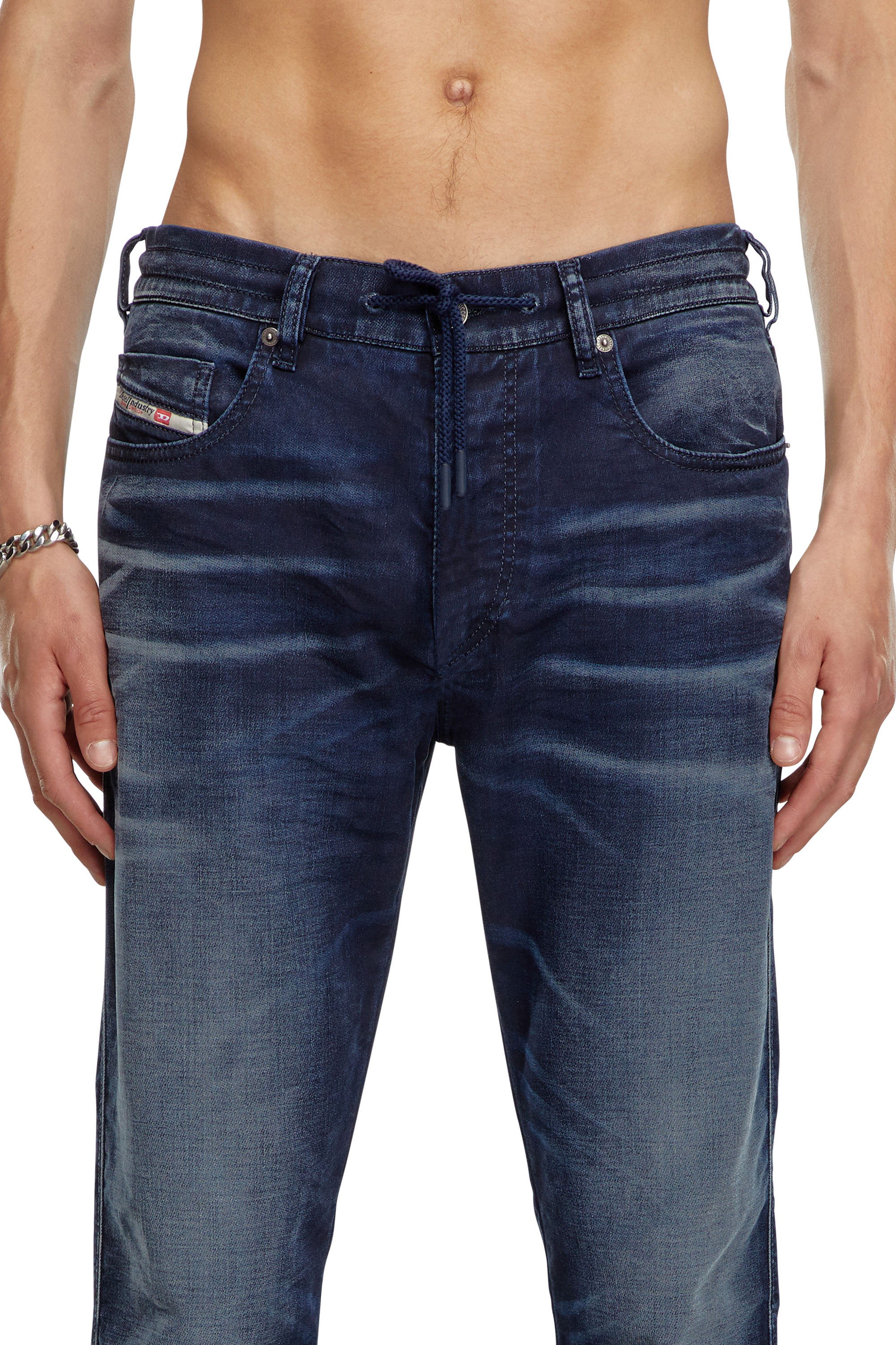 Diesel - Man's Slim 2060 D-Strukt Joggjeans® 068LY, Dark Blue - 4