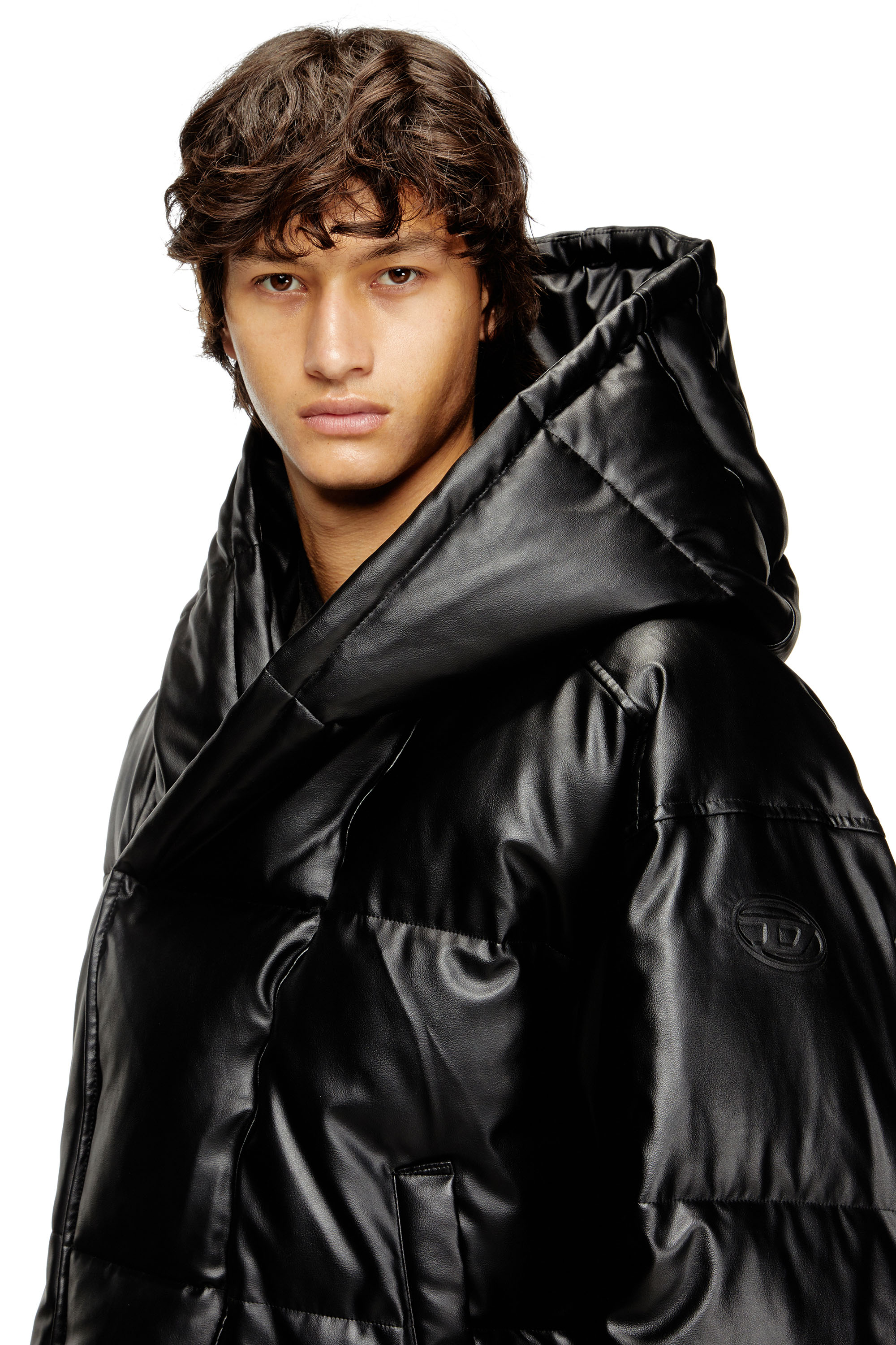 Diesel - W-MYLEY, Man's Hooded puffer jacket in coated fabric in Black - 5